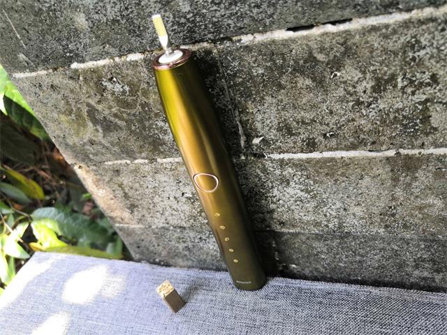 電動(dòng)牙刷